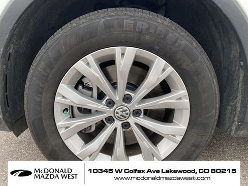 Used 2019 Volkswagen Tiguan SE w/ Panoramic Sunroof Package AWD/4WD image 10
