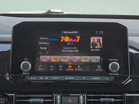 Certified 2025 Nissan Pathfinder SV image 27