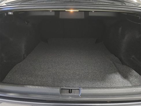 Used 2022 Volkswagen Passat 2.0T R-Line image 29