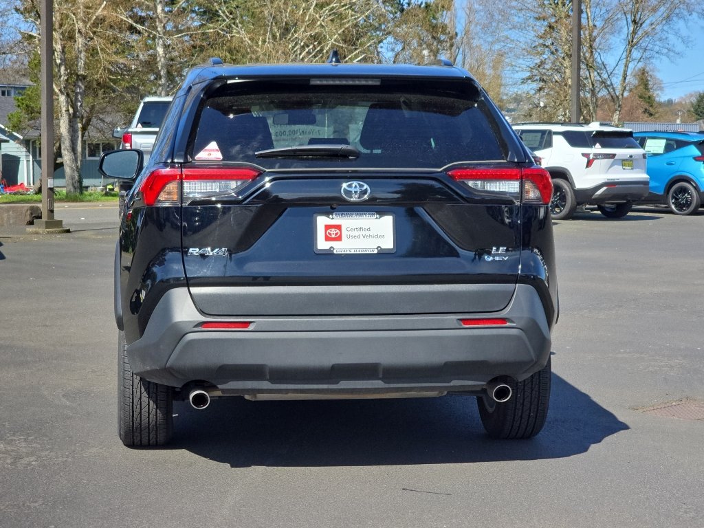 Certified 2025 Toyota RAV4 LE AWD/4WD image 8