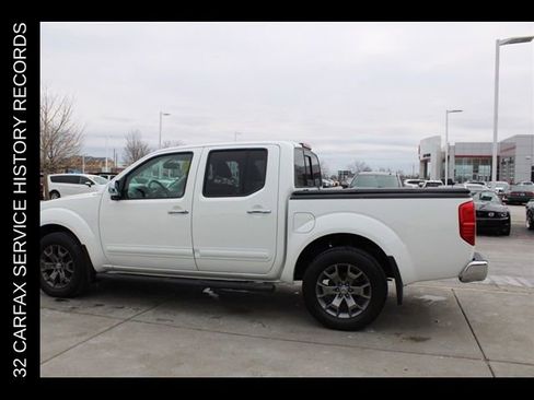 Used 2019 Nissan Frontier SL AWD/4WD image 4