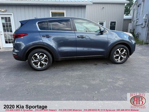 Used 2020 Kia Sportage LX AWD/4WD image 8