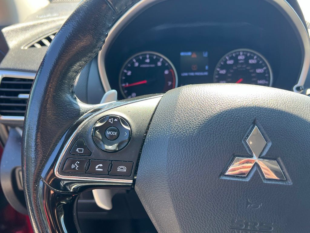 Used 2019 Mitsubishi Eclipse Cross SEL AWD/4WD image 21