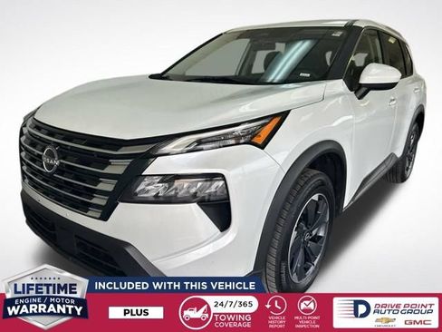 Used 2024 Nissan Rogue SV AWD/4WD image 4