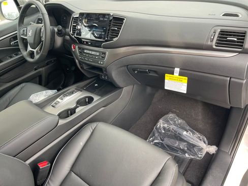 New 2026 Honda Ridgeline RTL image 15
