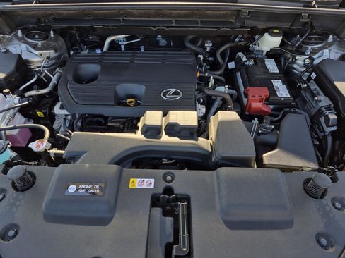 Used 2024 Lexus NX 250 250 Premium image 10