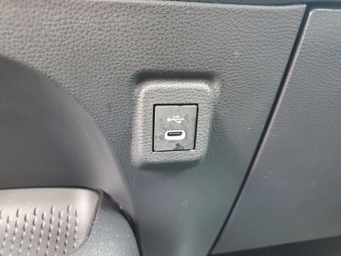 Used 2025 Toyota Corolla LE FWD image 21