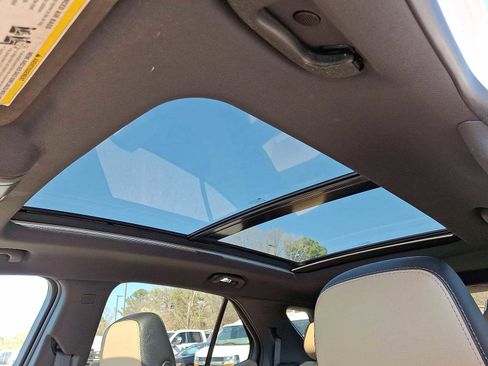 Certified 2023 Chevrolet Equinox Premier image 25