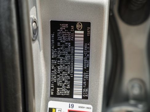Used 2025 Toyota Camry LE FWD image 38