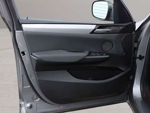 Used 2013 BMW X3 xDrive28i image 9