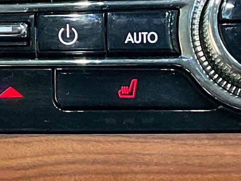 Used 2024 Lincoln Aviator Reserve AWD/4WD image 21