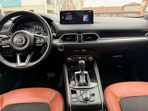 Used 2024 MAZDA CX-5 Carbon Edition image 17