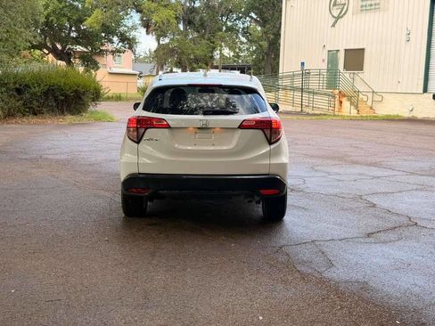 Used 2016 Honda HR-V EX image 6