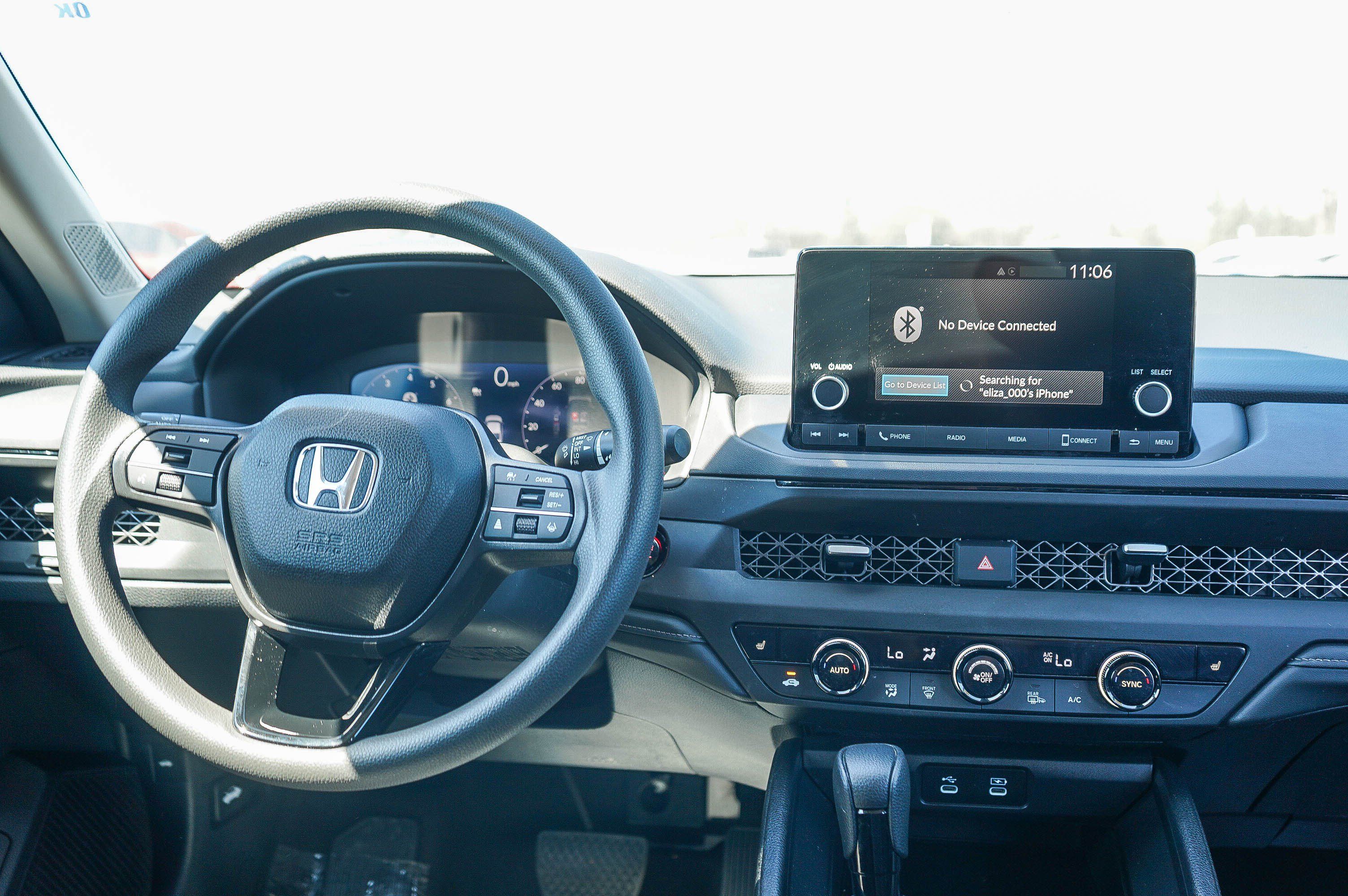 Used 2025 Honda Accord SE image 14