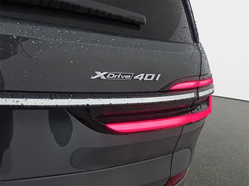 Certified 2023 BMW X7 xDrive40i w/ Executive Package image 37