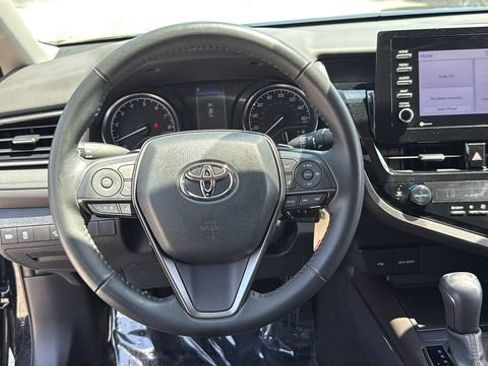 Used 2023 Toyota Camry SE FWD image 19