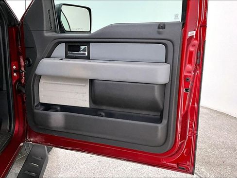 Used 2014 Ford F150 XLT w/ Equipment Group 302A Luxury image 22