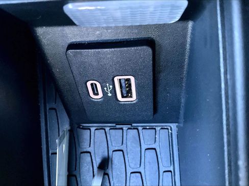 Used 2021 Lincoln Aviator Reserve w/ Equipment Group 201A image 34