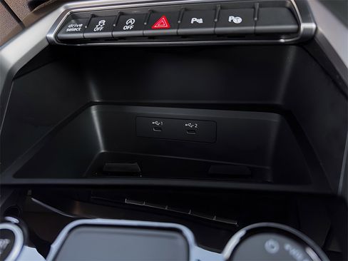 Used 2023 Audi A3 2.0T Premium image 14