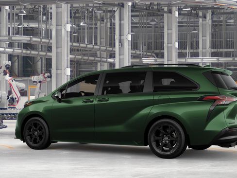 New 2026 Toyota Sienna XLE Woodland Edition AWD/4WD image 4