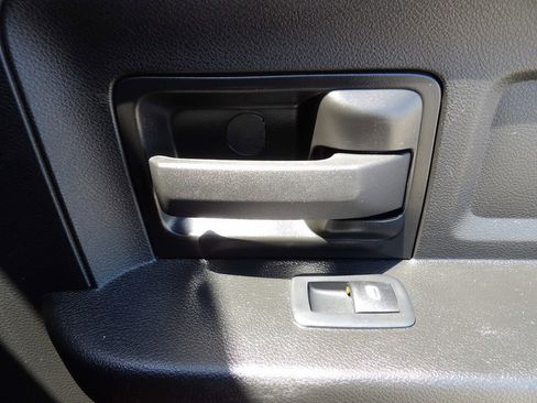 Used 2021 RAM 5500 Tradesman w/ Chrome Appearance Group image 33