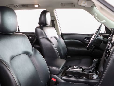 Used 2024 INFINITI QX80 Luxe image 30