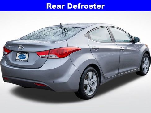 Used 2013 Hyundai Elantra GLS w/ Preferred Pkg image 8