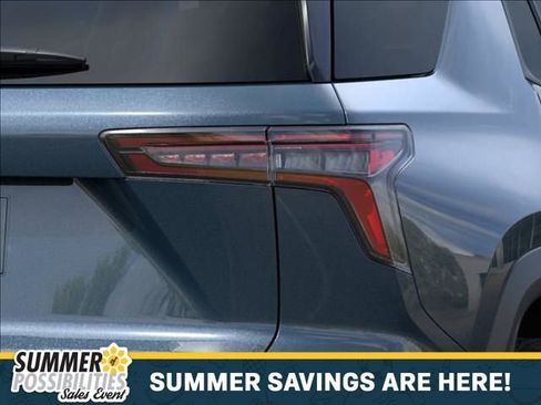 New 2026 Chevrolet Equinox LT w/ Convenience Package II FWD image 11