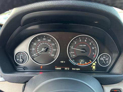 Used 2018 BMW 330i Gran Turismo xDrive AWD/4WD image 38