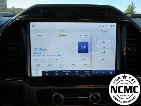 Used 2022 Ford F250 Platinum w/ Tremor Off-Road Package image 37