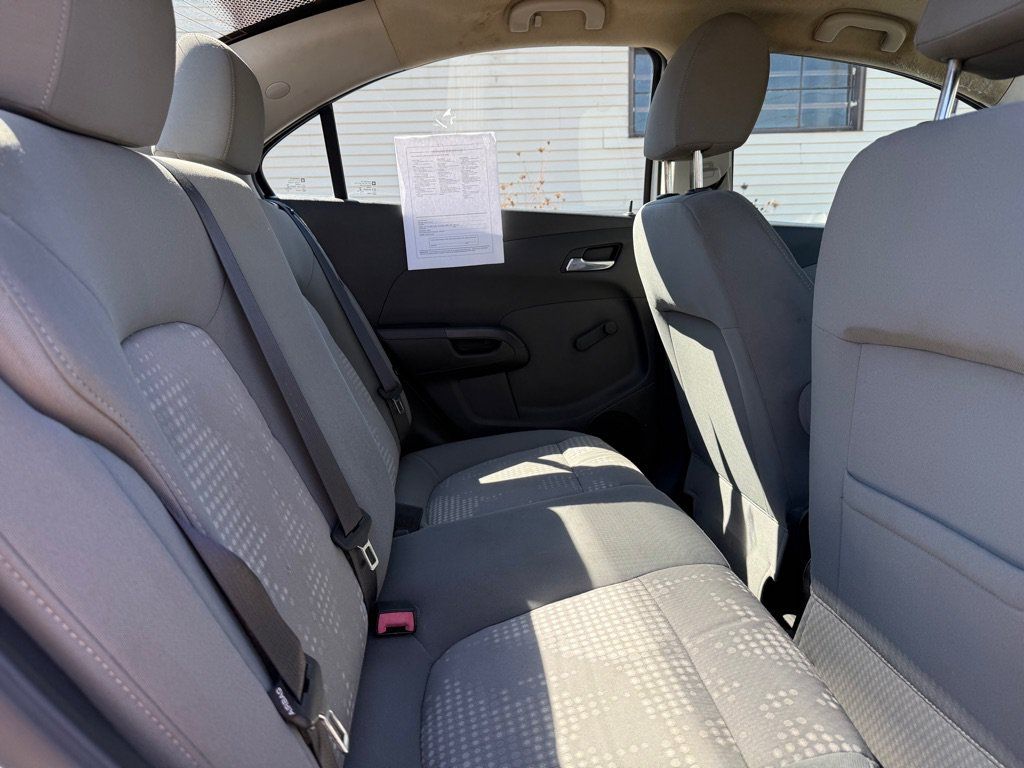 Used 2012 Chevrolet Sonic LS FWD image 9
