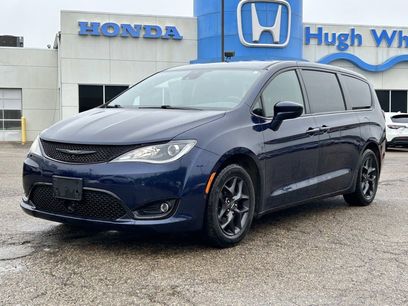 Used 2019 Chrysler Pacifica Touring Plus w/ Advanced Safetytec Group