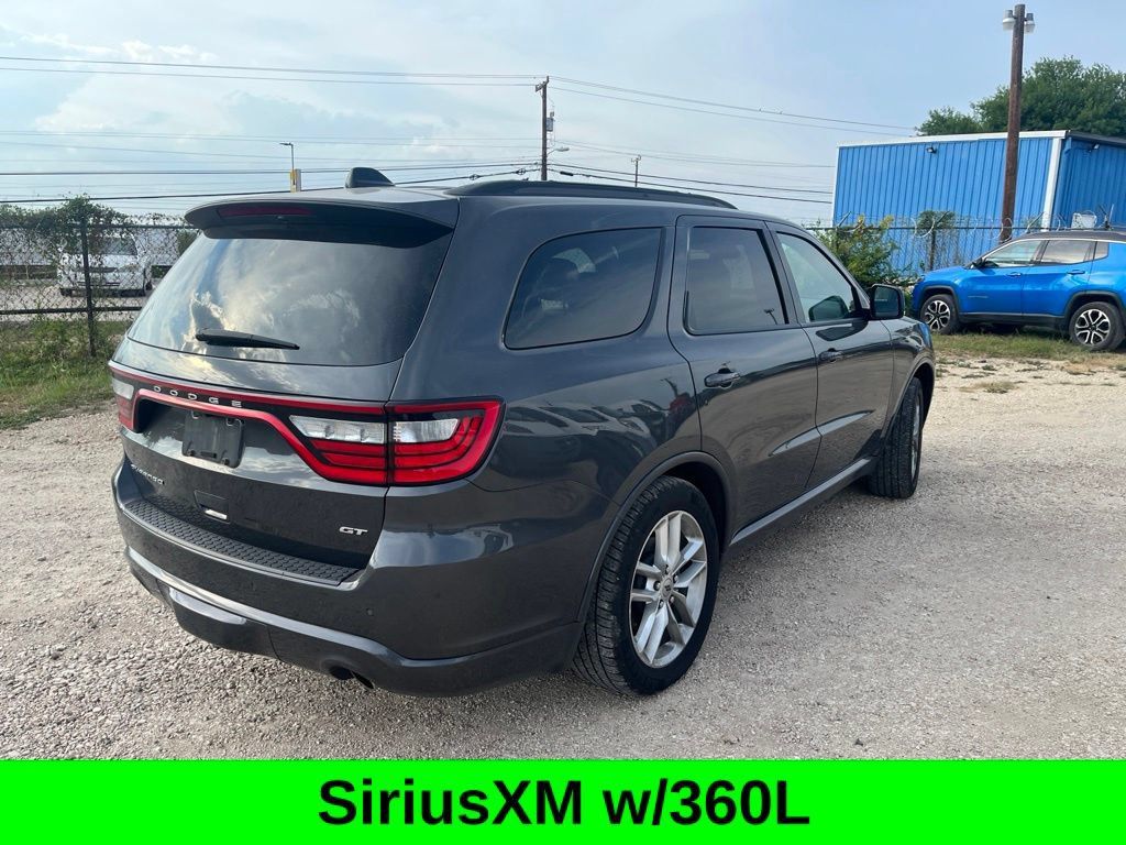 Used 2024 Dodge Durango GT RWD image 7