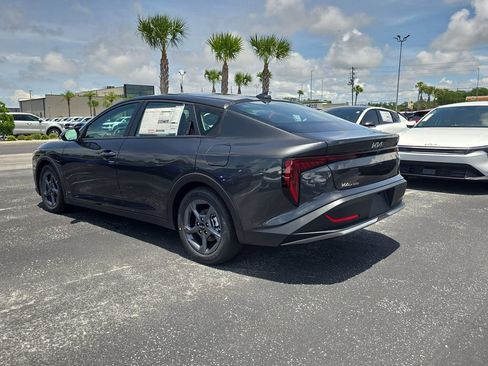 New 2026 Kia K4 FWD image 6