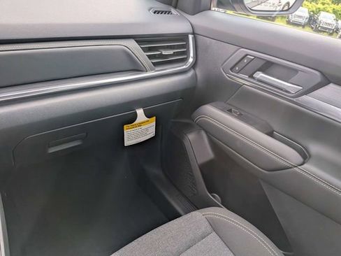 New 2026 GMC Terrain Elevation w/ Black Edition FWD image 16