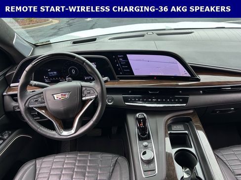 Used 2023 Cadillac Escalade ESV Sport Platinum w/ Heavy-Duty Trailer Package image 16