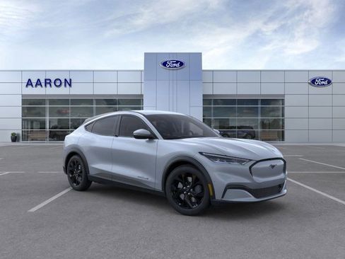 Used 2024 Ford Mustang Mach-E Select w/ Comfort Package Lite image 7