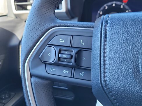 New 2025 Toyota 4Runner Limited image 17