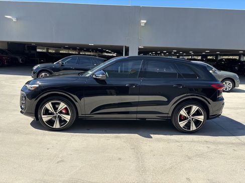 New 2025 Audi SQ5 Premium Plus image 9