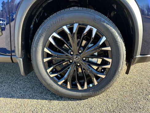 New 2026 Nissan Rogue SV image 12