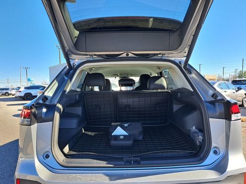 New 2026 Volkswagen Tiguan SE image 24