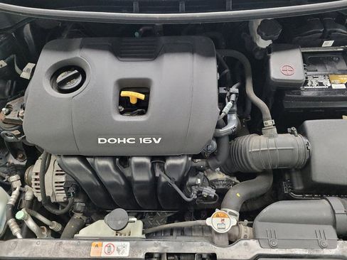Used 2017 Kia Forte LX FWD image 30