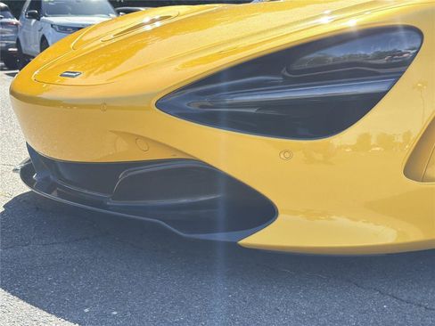 Used 2019 McLaren 720S RWD image 29