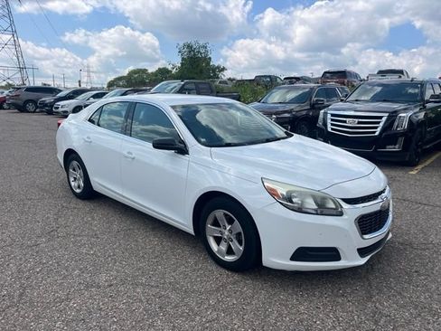 Used 2015 Chevrolet Malibu LS FWD image 1