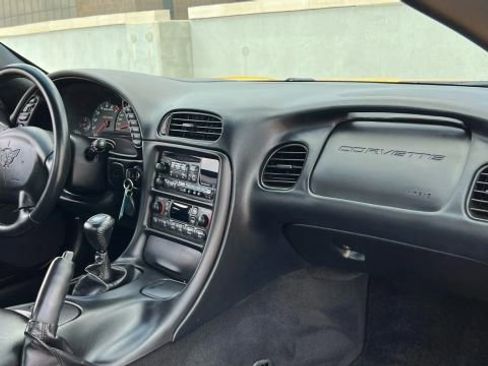 Used 2003 Chevrolet Corvette Z06 w/ Memory Package, 3 Drivers image 15