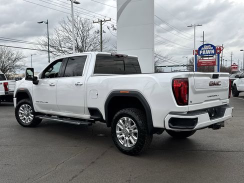 Used 2021 GMC Sierra 3500 Denali w/ Denali Ultimate Package image 17