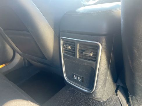 Used 2023 Dodge Charger GT image 25