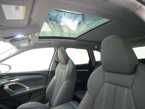 New 2026 Audi Q5 Premium Plus AWD/4WD image 32