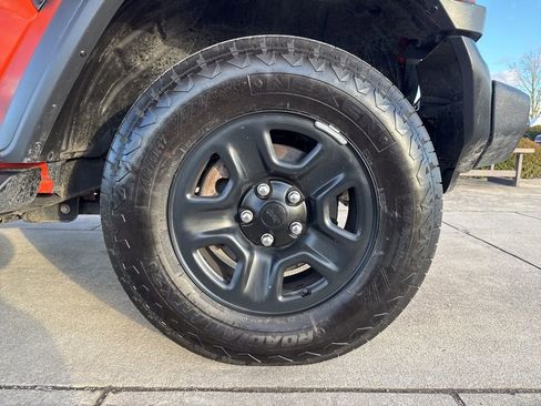 Certified 2018 Jeep Wrangler Unlimited Sport S image 26