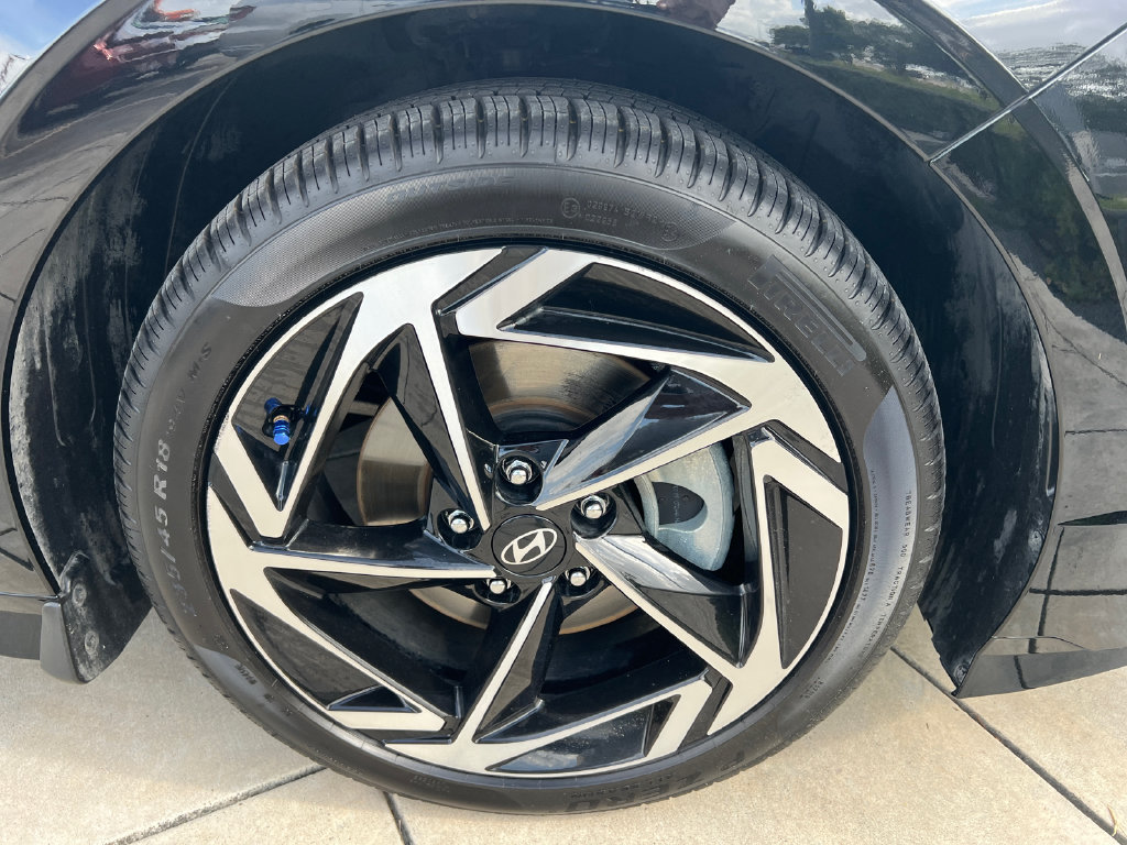 Certified 2025 Hyundai Sonata SEL FWD image 5